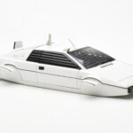 Lotus Esprit Type 79 James Bond The Spy Who Loved Me Submarine Bílý AUTOart 1:18 - image 6 of 8