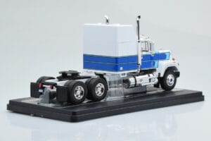 Mack Superliner Magnum Bílý Modrý IXO 1:43 TR165 Kov – obrázek 2 z 6