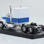 Mack Superliner Magnum Bílý Modrý IXO 1:43 - image 5 of 6