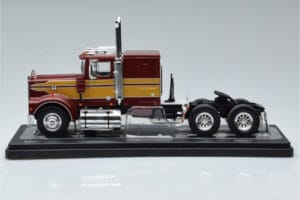 Marmon CHDT Červeno-Zlatý IXO 1:43 TR157 Kov – obrázek 3 z 6