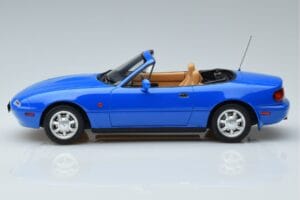Mazda MX-5 NA Modrý Otto 1:18 OT934 Pryskyřice – obrázek 3 z 6
