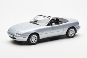 Mazda MX-5 NA Stříbrný Norev 1:18 188023