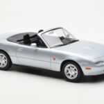 Mazda MX-5 NA Stříbrný Norev 1:18 188023 - image 5 of 7