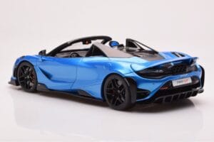 McLaren 765LT Spider Modrý GT Spirit 1:18 GT886 Pryskyřice – obrázek 5 z 6