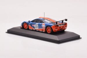 McLaren F1 GTR #33 Gulf Racing R. Bellm / M. Weaver / J-J. Lehto 24 Hours of Le Mans 1996 Minichamps 1:43 530164333 Kov – obrázek 3 z 4