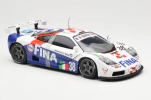 McLaren F1 GTR #38 M. Duez / M. Soper / E. Lafitte Team Bigazzi 24 Hours of Le Mans 1996 UT Models 1:18 80439421484 Kov – obrázek 4 z 6