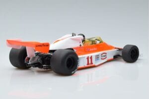 McLaren M23 #11 J. Hunt F1 World Champion 1976 MCG 1:18 MCG18612F Kov – obrázek 2 z 6