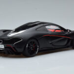 McLaren P1 Matná Černá AUTOart 1:18 - image 3 of 9