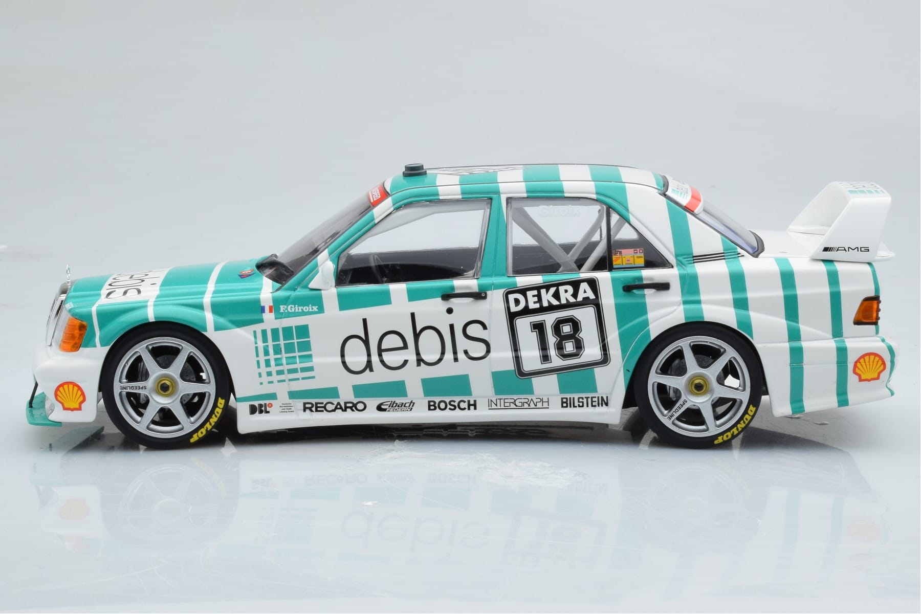 Mercedes 190E 2.5-16 W201 EVO 2 Debis #18 F. Giroix Team Zackspeed DTM 1991 Minichamps 1:18 155913618 Kov – obrázek 3 z 6