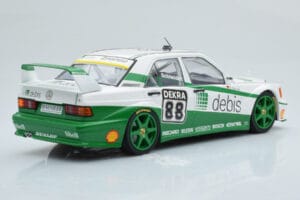 Mercedes 190E 2.5-16 W201 EVO 2 Debis #88 B. Schneider Team Zackspeed DTM 1991 Minichamps 1:18 155913688 Kov – obrázek 2 z 6