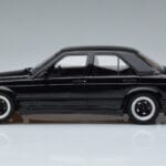 Mercedes 190E W201 2.3 AMG The Hammer Otto 1:18 - image 3 of 6