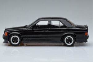 Mercedes 190E W201 2.3 AMG The Hammer Otto 1:18 OT754 Pryskyřice – obrázek 3 z 6