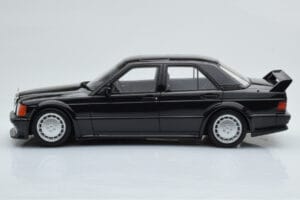 Mercedes 190E W201 2.5-16 Evo I Černý Otto 1:18 OT151 Pryskyřice – obrázek 3 z 6