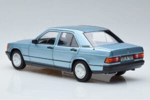 Mercedes 190E W201 Světle Modrá Norev 1:18 183828 Kov – obrázek 6 z 7