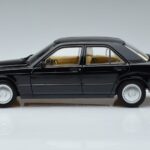 Mercedes 190 E W201 Limitovaná Edice Norev 1:18 183823 Kov - image 5 of 10