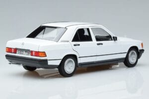 Mercedes 190 E W201 Bílý Norev 1:18 183820 Kov – obrázek 3 z 7