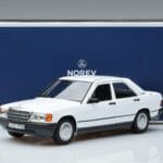 Mercedes 190 E W201 Bílý Norev 1:18 183820 Kov - image 7 of 7