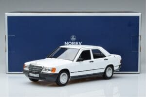 Mercedes 190 E W201 Bílý Norev 1:18 183820 Kov – obrázek 7 z 7