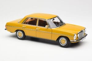 Mercedes 200/8 W115 Sahara Žlutý Norev 1:18 183771 Kov – obrázek 6 z 8