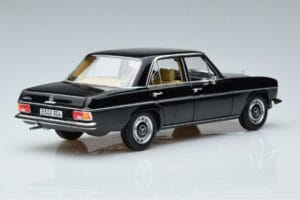 Mercedes 200 W115 Limitovaná Edice Norev 1:18 183775 Kov – obrázek 3 z 8