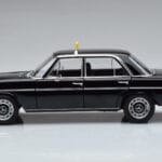 Mercedes 200 W115 Taxi Norev 1:18 183776 Kov - image 4 of 7