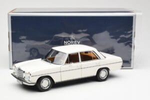 Mercedes 200 W115 Bílý Norev 1:18 183770 Kov – obrázek 8 z 8