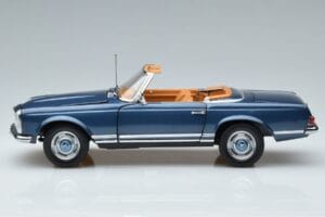 Mercedes 230 SL W113 Pagoda Modrý Limitovaná Edice Norev 1:18 183767 Kov – obrázek 5 z 8