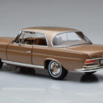 Mercedes 250 SE Coupe W111 Zlatá Metalíza Norev 1:18 - image 6 of 7