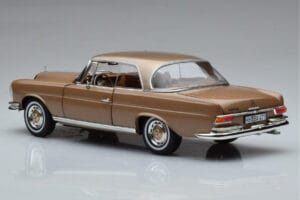 Mercedes 250 SE Coupe W111 Zlatá Metalíza Norev 1:18 183759 Kov – obrázek 6 z 7