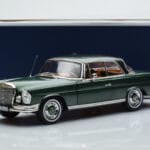 Mercedes 250 SE Coupe W111 Zelená Metalíza Limitovaná Edice Norev 1:18 183764 Kov - image 7 of 7