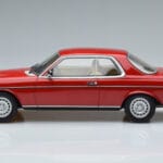 Mercedes 280 CE C123 Červený Otto 1:18 OT145 Pryskyřice - image 3 of 6
