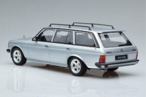 Mercedes 280 TE AMG S123 Stříbrný Otto 1:18 OT246 Pryskyřice – obrázek 5 z 6