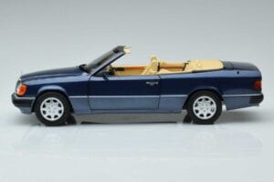 Mercedes 300 CE-24 A124 Kabriolet Nautical Modrý Limitovaná Edice Norev 1:18 183879 Kov – obrázek 4 z 7