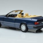 Mercedes 300 CE-24 A124 Kabriolet Nautical Modrý Limitovaná Edice Norev 1:18 183879 Kov - image 6 of 7