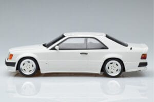 Mercedes 300 CE C124 AMG The Hammer Arctic Bílý Otto 1:18 B66040639 Pryskyřice – obrázek 3 z 6