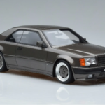 Mercedes 300 CE C124 AMG The Hammer Šedý Otto 1:18 - image 4 of 6