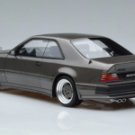 Mercedes 300 CE C124 AMG The Hammer Šedý Otto 1:18 - image 5 of 6