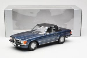 Mercedes 300 SL R107 Námořní Modrá Norev 1:18 183466 Kov – obrázek 8 z 8