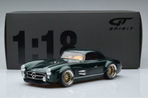 Mercedes 300 SL Speedster Hard Top By S-Klub Zelený GT Spirit 1:18 GT872 Pryskyřice – obrázek 6 z 6