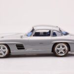 Mercedes 300 SL W198 Gullwing By S-Klub Šedý GT Spirit 1:18 - image 3 of 6