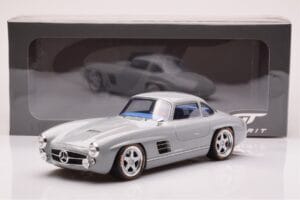 Mercedes 300 SL W198 Gullwing By S-Klub Šedý GT Spirit 1:18 GT418 Pryskyřice – obrázek 6 z 6