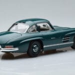 Mercedes 300 SL W198 Gullwing Zelený Norev 1:18 - image 3 of 7