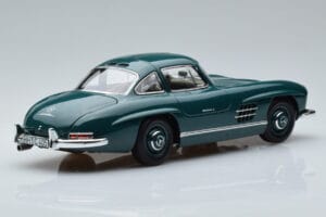 Mercedes 300 SL W198 Gullwing Zelený Norev 1:18 183851 Kov – obrázek 3 z 7