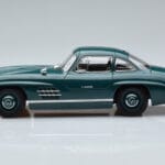 Mercedes 300 SL W198 Gullwing Zelený Norev 1:18 - image 4 of 7