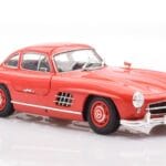 Mercedes 300 SL W198 Gullwing Červený Minichamps 1:18 - image 6 of 8