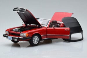 Mercedes 450 SL R107 US Verze Červený Norev 1:18 183729 Kov – obrázek 2 z 8