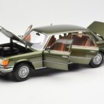 Mercedes 450SEL 6.9 W116 Zelený Metalíza Norev 1:18 183455 - image 2 of 8