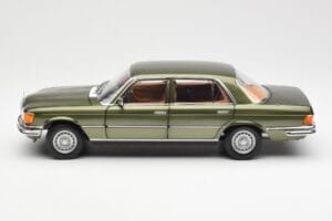 Mercedes 450SEL 6.9 W116 Zelený Metalíza Norev 1:18 183455 Kov – obrázek 4 z 8
