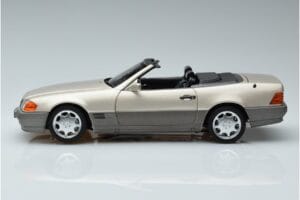 Mercedes 500 SL R129 Smoke Stříbrný Norev 1:18 183719 Kov – obrázek 4 z 7
