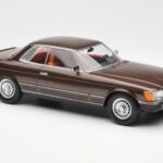 Mercedes 500 SLC C107 Hnědý KK-Scale 1:18 180851 - image 4 of 6